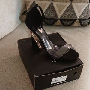 Fashion Nova Black Heeled Sandals